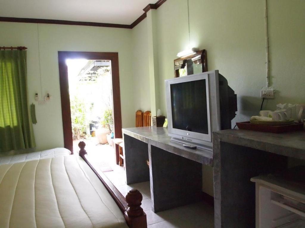 Baan Sala Lung Dam Hotel Bophut Bagian luar foto