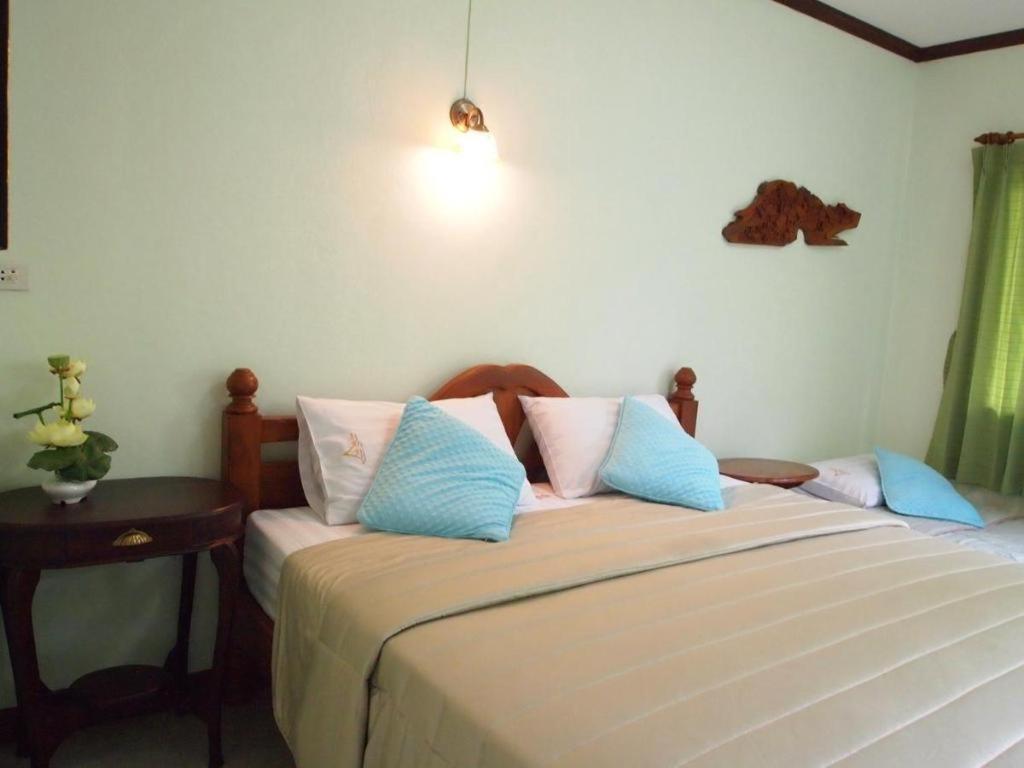 Baan Sala Lung Dam Hotel Bophut Bagian luar foto