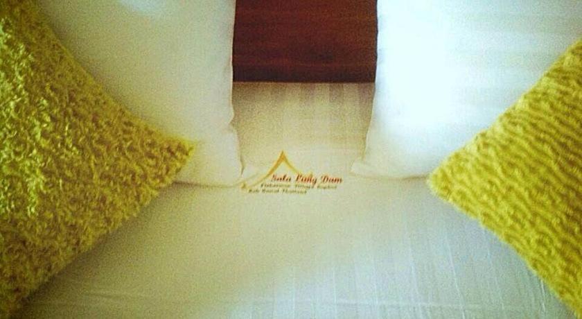 Baan Sala Lung Dam Hotel Bophut Bagian luar foto