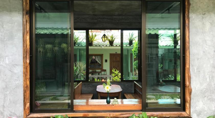 Baan Sala Lung Dam Hotel Bophut Bagian luar foto