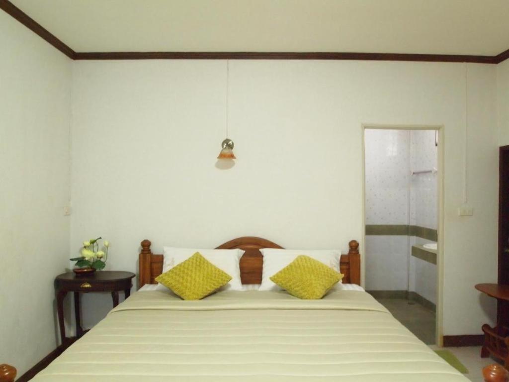 Baan Sala Lung Dam Hotel Bophut Bagian luar foto