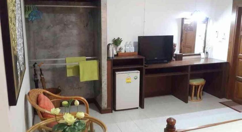 Baan Sala Lung Dam Hotel Bophut Bagian luar foto