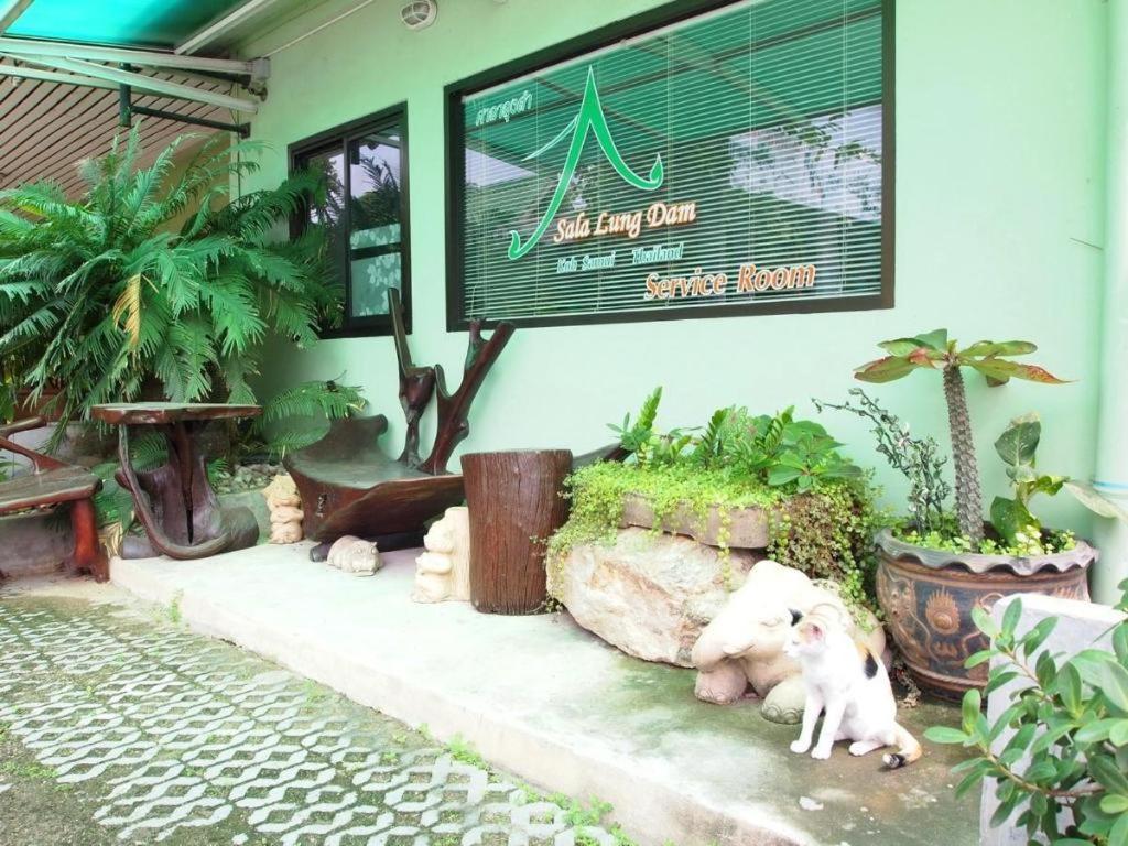 Baan Sala Lung Dam Hotel Bophut Bagian luar foto